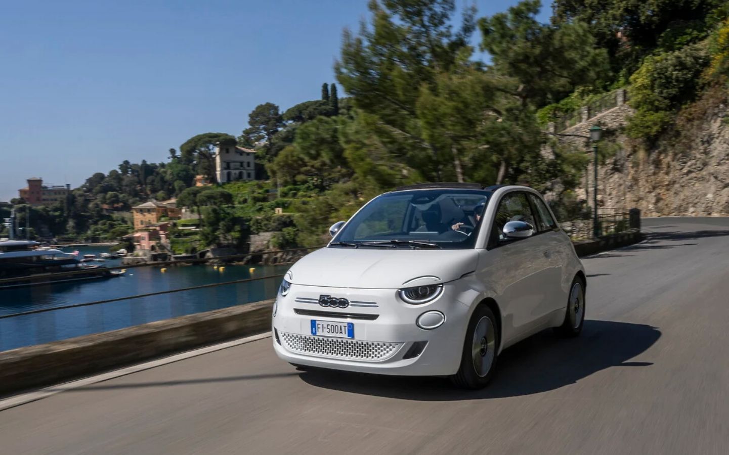 Fiat: Πρεμιέρα για τα νέα 500 Dolcevita και 500 3+1
